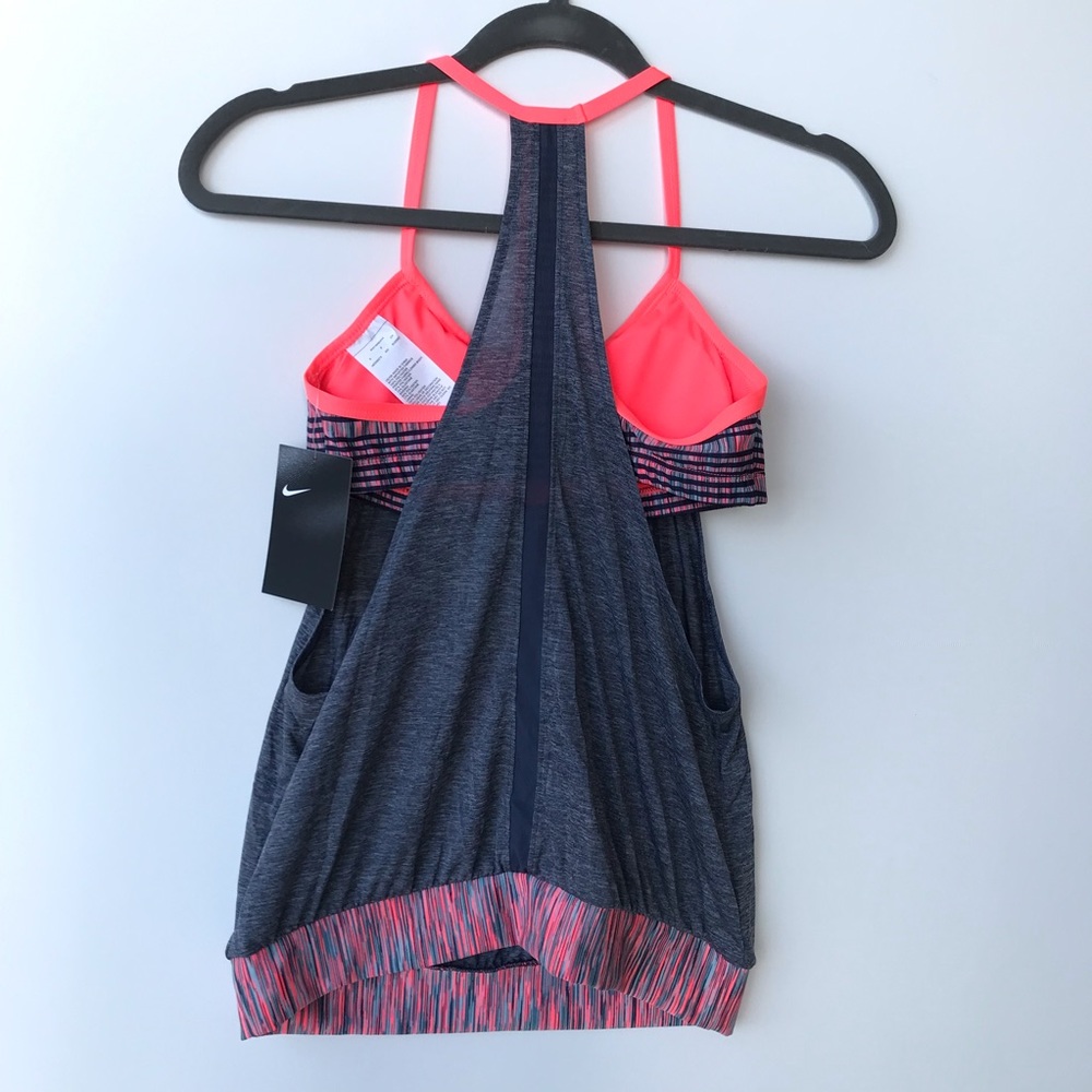 Nike Work-Out Tank - Picture 5 of 6